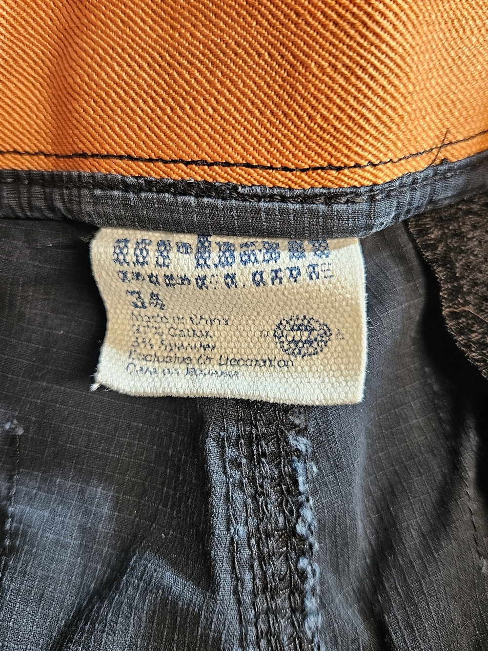 Size 34 Urban Off Black Cargo Shorts - Picture 3 of 5